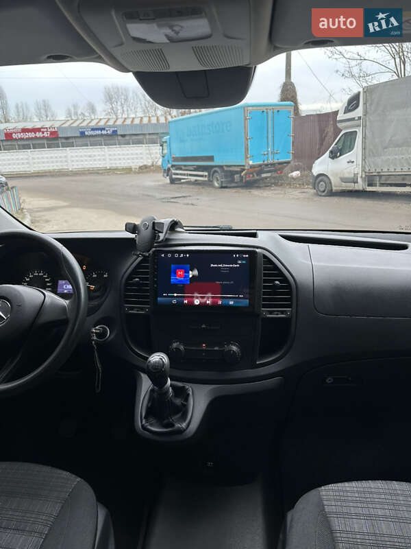 Минивэн Mercedes-Benz Vito 2016 в Киеве