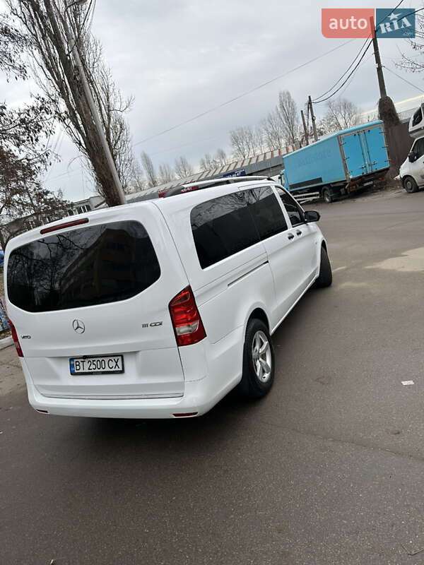 Минивэн Mercedes-Benz Vito 2016 в Киеве