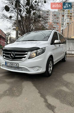 Минивэн Mercedes-Benz Vito 2016 в Киеве