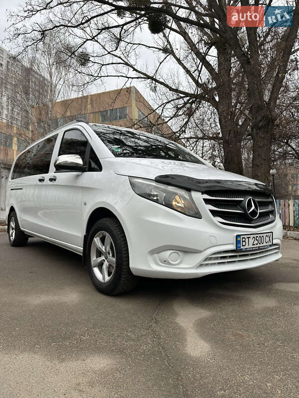 Минивэн Mercedes-Benz Vito 2016 в Киеве