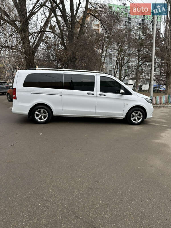 Минивэн Mercedes-Benz Vito 2016 в Киеве