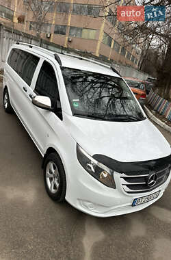 Минивэн Mercedes-Benz Vito 2016 в Киеве