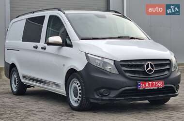 Мінівен Mercedes-Benz Vito 2016 в Житомирі