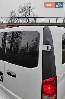 Минивэн Mercedes-Benz Vito 2020 в 