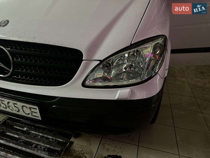 Грузовой фургон Mercedes-Benz Vito 2006 в Попельне