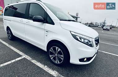 Минивэн Mercedes-Benz Vito 2020 в 