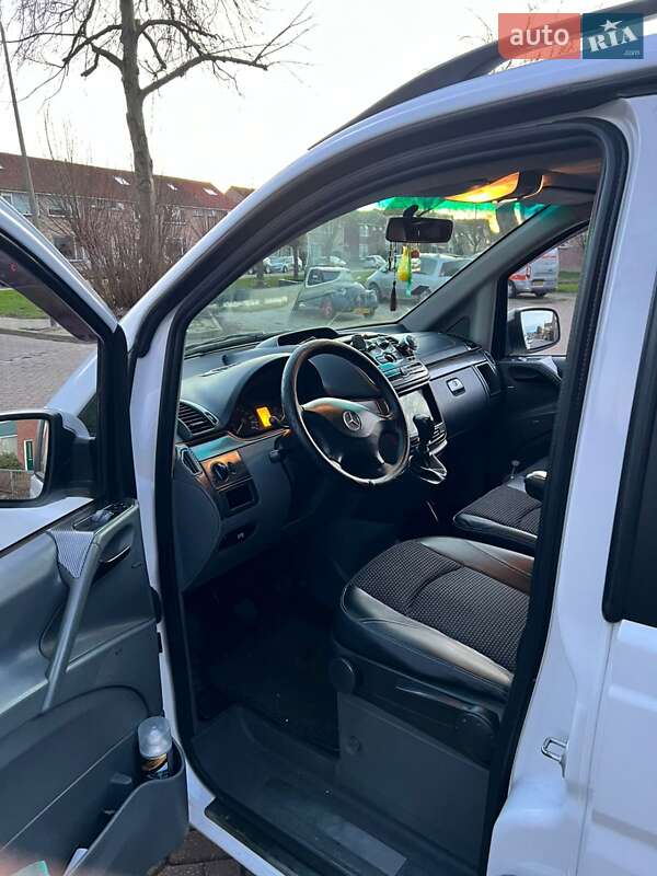 Минивэн Mercedes-Benz Vito 2010 в Черновцах