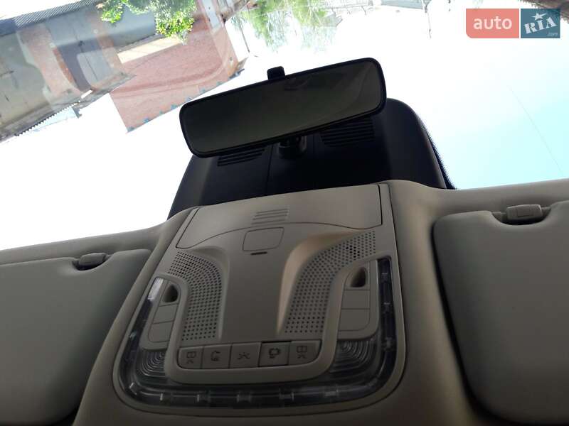 Минивэн Mercedes-Benz Vito 2015 в Киеве