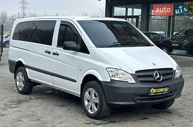 Грузовой фургон Mercedes-Benz Vito 2012 в Черновцах