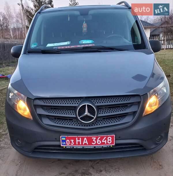 Мінівен Mercedes-Benz Vito 2017 в 