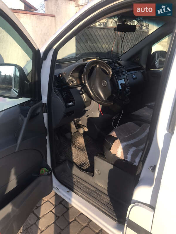 Минивэн Mercedes-Benz Vito 2007 в Золочеве