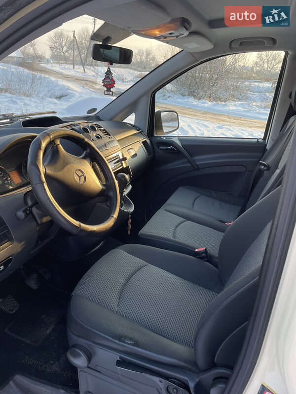 Минивэн Mercedes-Benz Vito 2011 в Вышкове