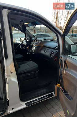 Вантажний фургон Mercedes-Benz Vito 2012 в 