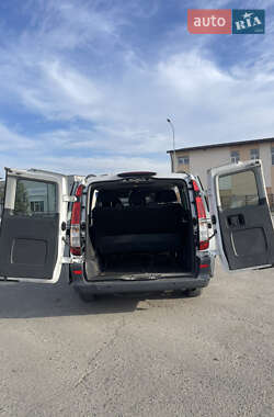 Мінівен Mercedes-Benz Vito 2014 в 