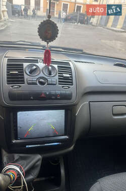 Минивэн Mercedes-Benz Vito 2010 в 