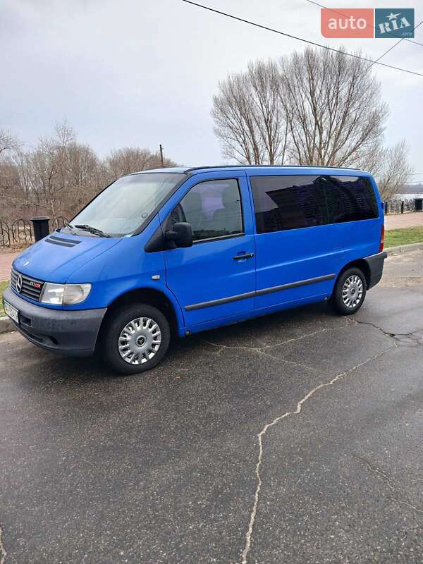 Минивэн Mercedes-Benz Vito 2000 в Киеве