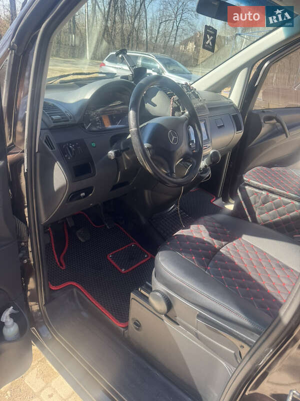 Минивэн Mercedes-Benz Vito 2011 в Черновцах