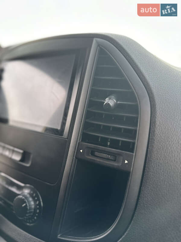 Минивэн Mercedes-Benz Vito 2017 в Житомире