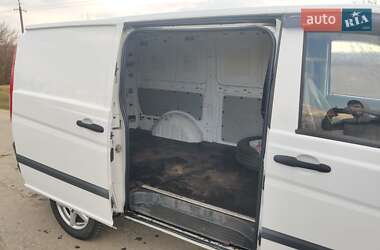 Грузовой фургон Mercedes-Benz Vito 2013 в 