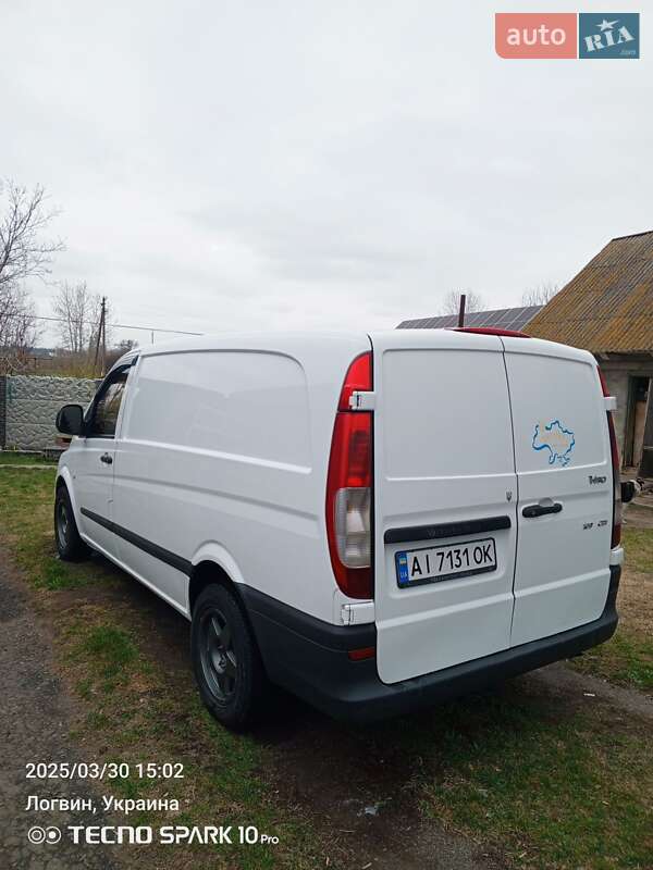 Вантажний фургон Mercedes-Benz Vito 2006 в Володарці