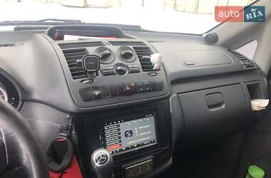 Вантажний фургон Mercedes-Benz Vito 2011 в 