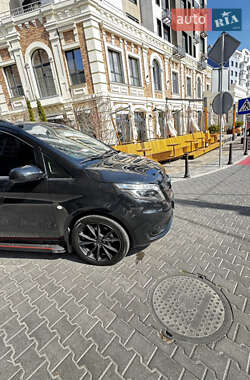 Минивэн Mercedes-Benz Vito 2017 в 
