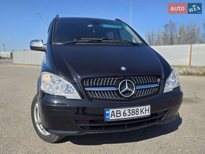 Минивэн Mercedes-Benz Vito 2011 в 
