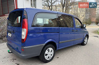 Грузовой фургон Mercedes-Benz Vito 2010 в 