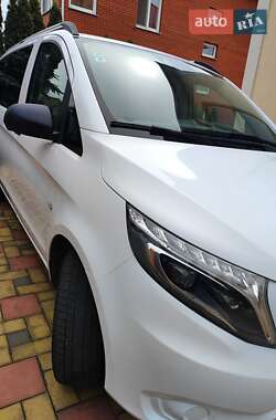 Мінівен Mercedes-Benz Vito 2016 в 