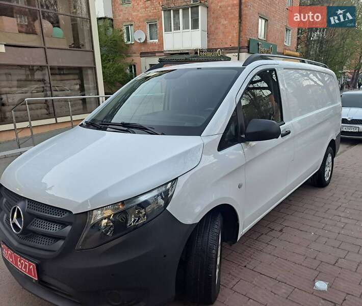 Грузовой фургон Mercedes-Benz Vito 2020 в Черновцах