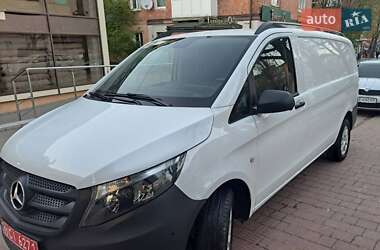 Грузовой фургон Mercedes-Benz Vito 2020 в 