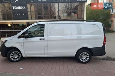 Грузовой фургон Mercedes-Benz Vito 2020 в 