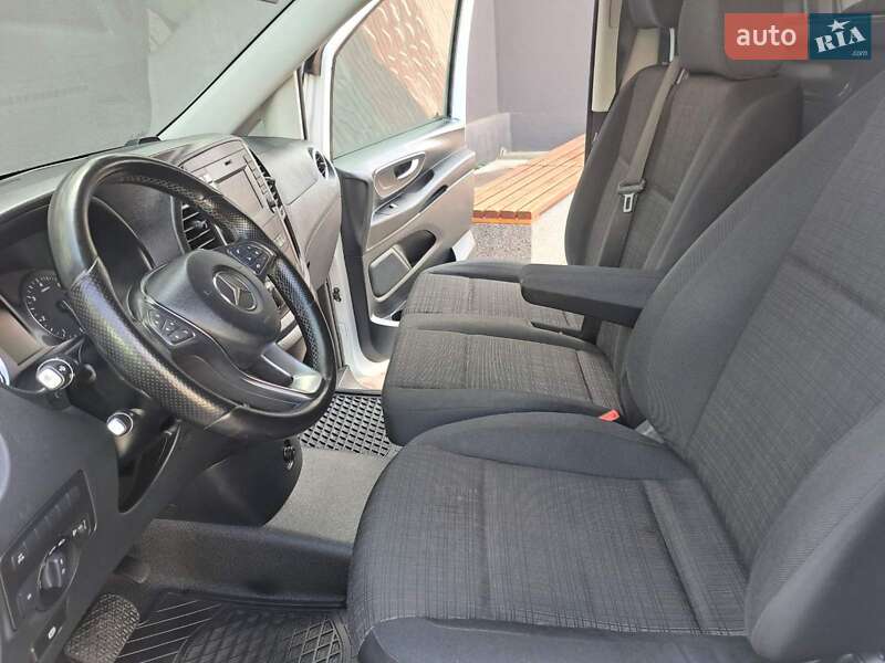 Грузовой фургон Mercedes-Benz Vito 2020 в Черновцах