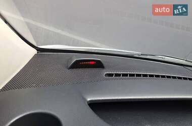 Грузовой фургон Mercedes-Benz Vito 2020 в 