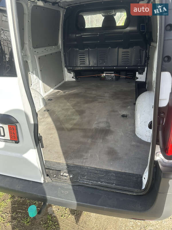 Вантажний фургон Mercedes-Benz Vito 2020 в Тячеві