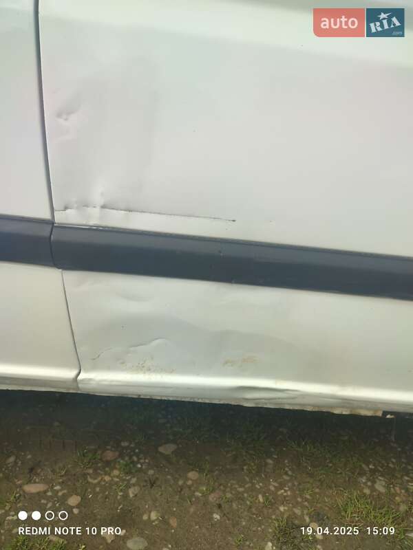 Минивэн Mercedes-Benz Vito 2006 в Калуше