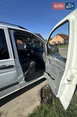 Минивэн Mercedes-Benz Vito 2005 в 