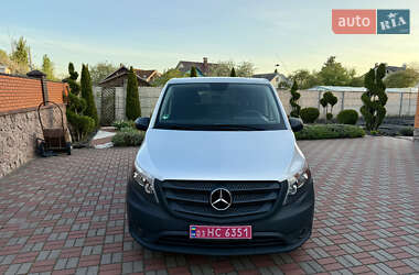 Грузовой фургон Mercedes-Benz Vito 2020 в 