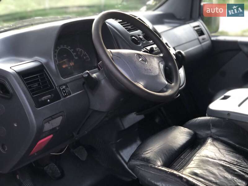Минивэн Mercedes-Benz Vito 2003 в Черновцах