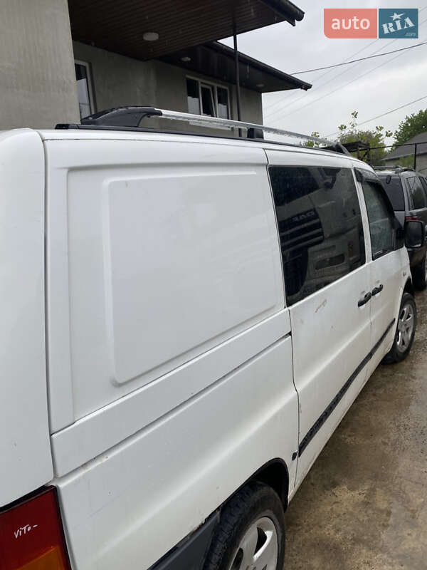 Грузовой фургон Mercedes-Benz Vito 2001 в Черновцах