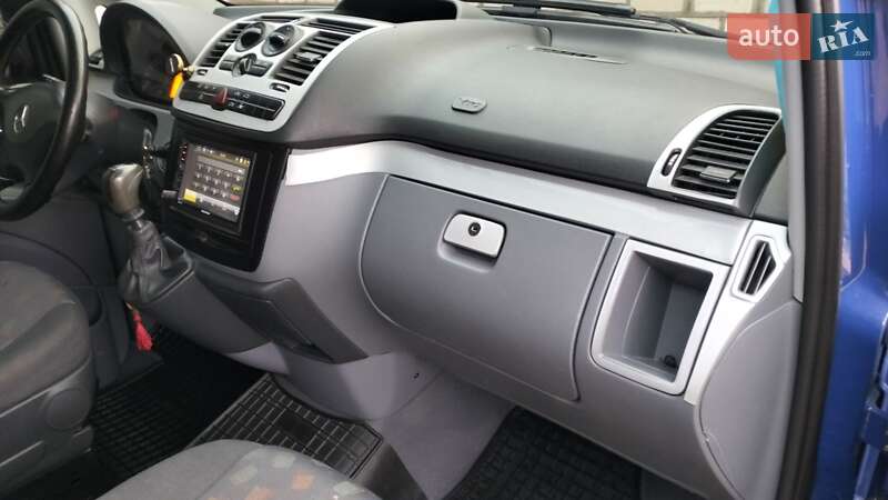 Мінівен Mercedes-Benz Vito 2010 в Новій Одесі