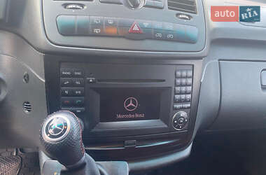Грузовой фургон Mercedes-Benz Vito 2011 в 