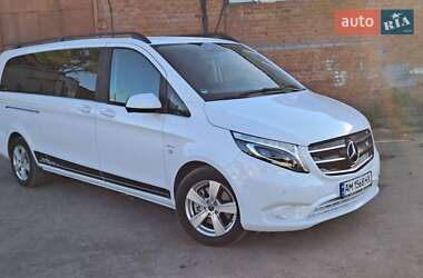 Мінівен Mercedes-Benz Vito 2020 в 