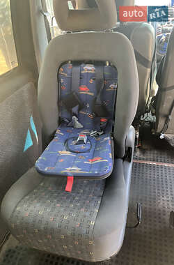 Мінівен Mercedes-Benz Vito 2003 в 