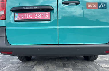 Грузовой фургон Mercedes-Benz Vito 2020 в 