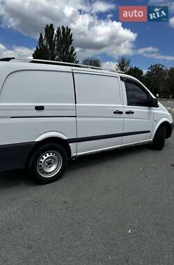 Грузовой фургон Mercedes-Benz Vito 2012 в 