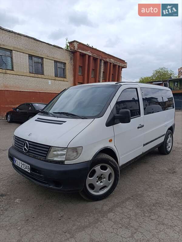 Мінівен Mercedes-Benz Vito 2000 в 