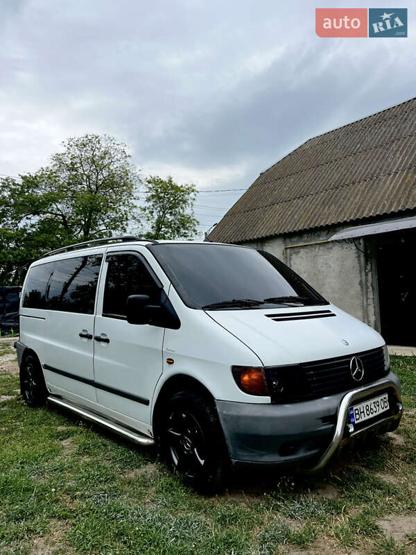 Минивэн Mercedes-Benz Vito 2003 в 