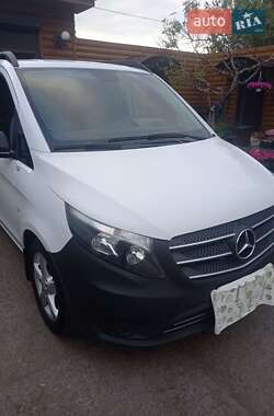 Мінівен Mercedes-Benz Vito 2016 в 