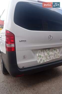 Мінівен Mercedes-Benz Vito 2016 в 